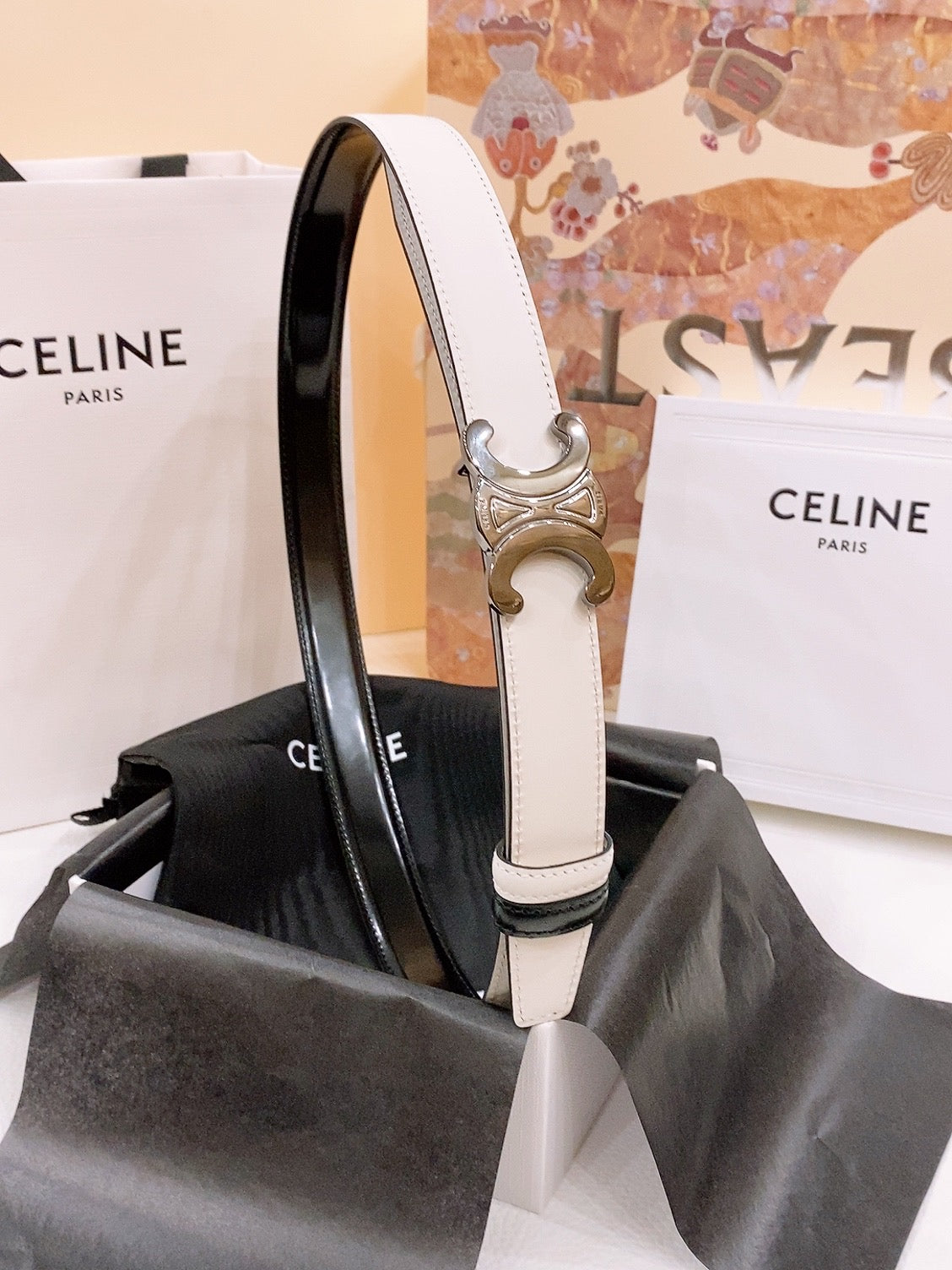CELINE 25S BELT 25MM REVERSIBLE TRIOMPHE IN WHITE CALFSKIN 565536